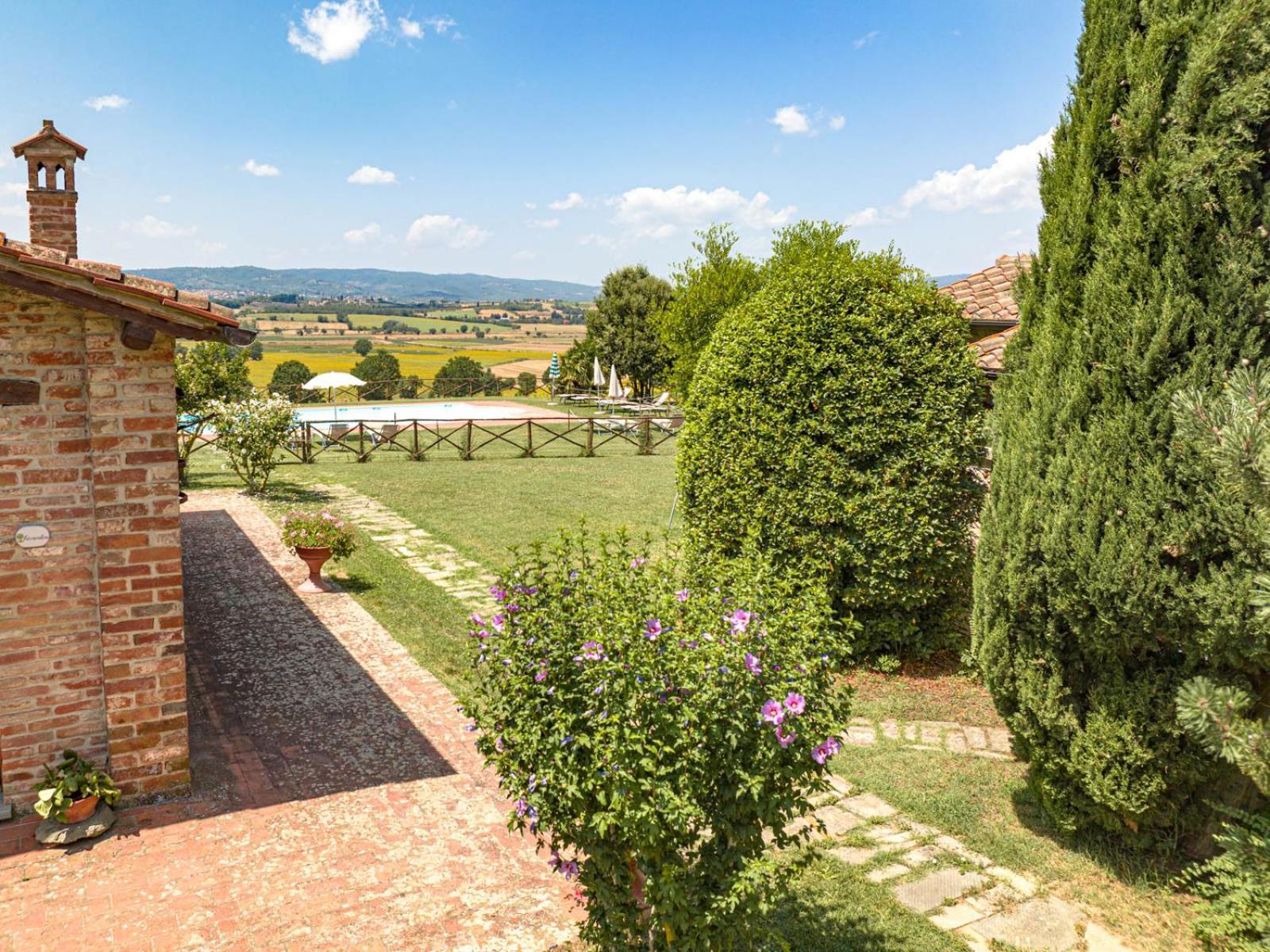 Il Querciolo - Azienda Biologica, Agriturismo E Cantina Marciano della Chiana Екстериор снимка